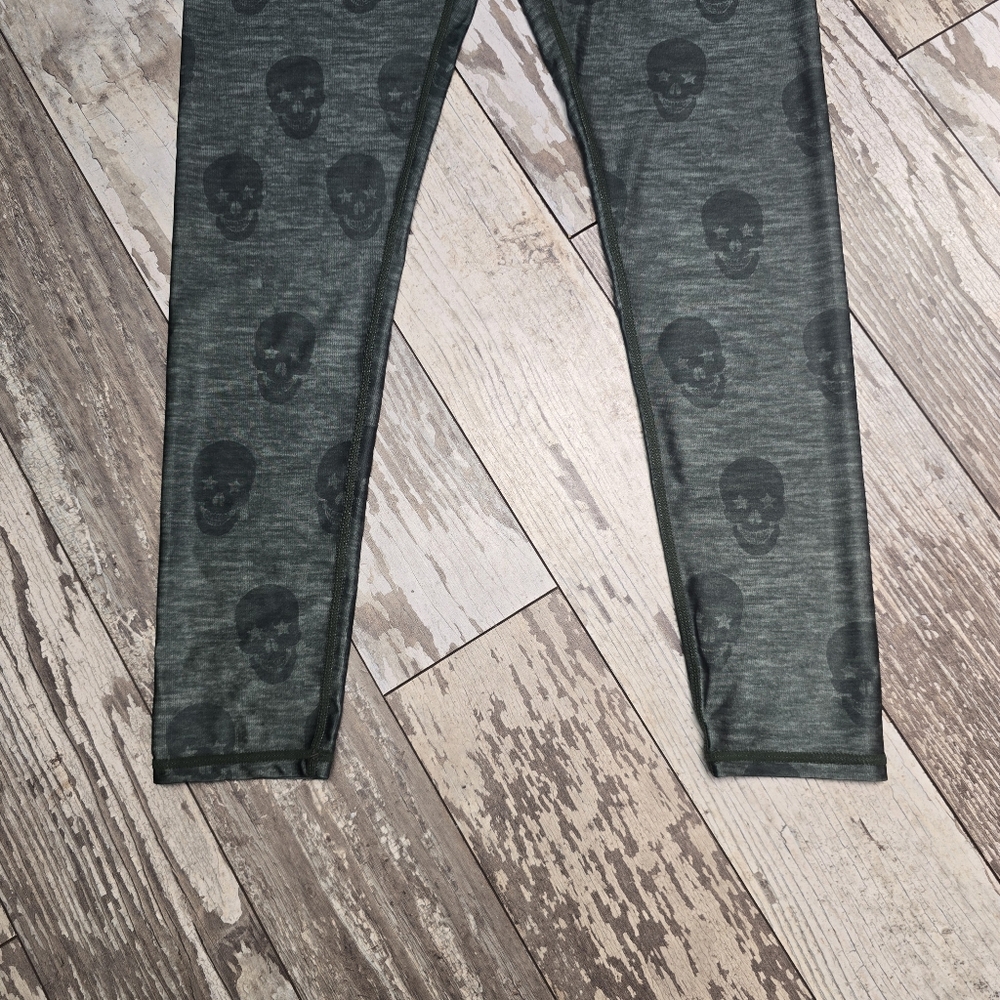 NWT- Terez Skull Star Power Heathered Olive Green Leggings Size Large - Picture 4 of 9